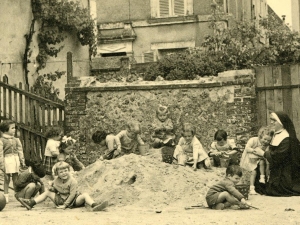 Il y a 80 ans, les Soeurs Oblates de Ste Thérèse...
